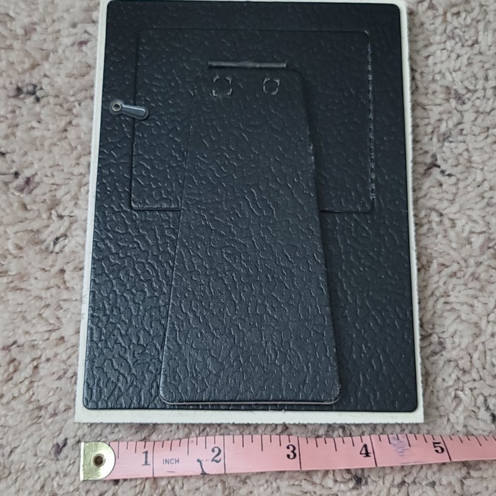 Picture Frames (2) - Picture 5 of 15